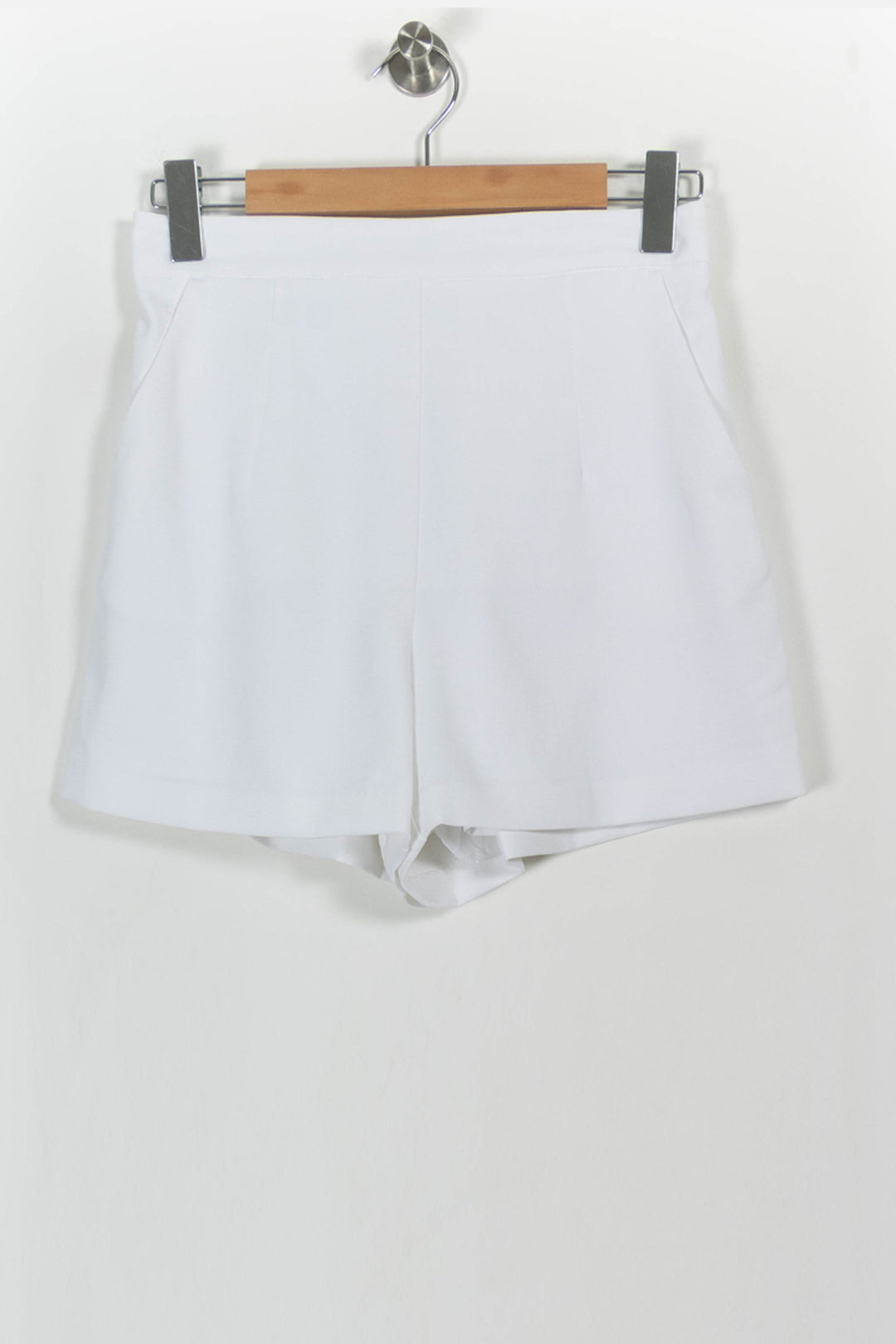 Short Blanc - Taille M/38 de la marque Kookai | PARAD104173 - Vendu par Paradigme - Image 2