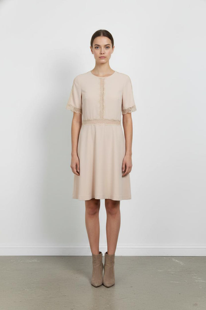 Robe Courte Rose - Taille M/38 de la marque The Kooples | PARAD104330 - Vendu par Paradigme - Image 1