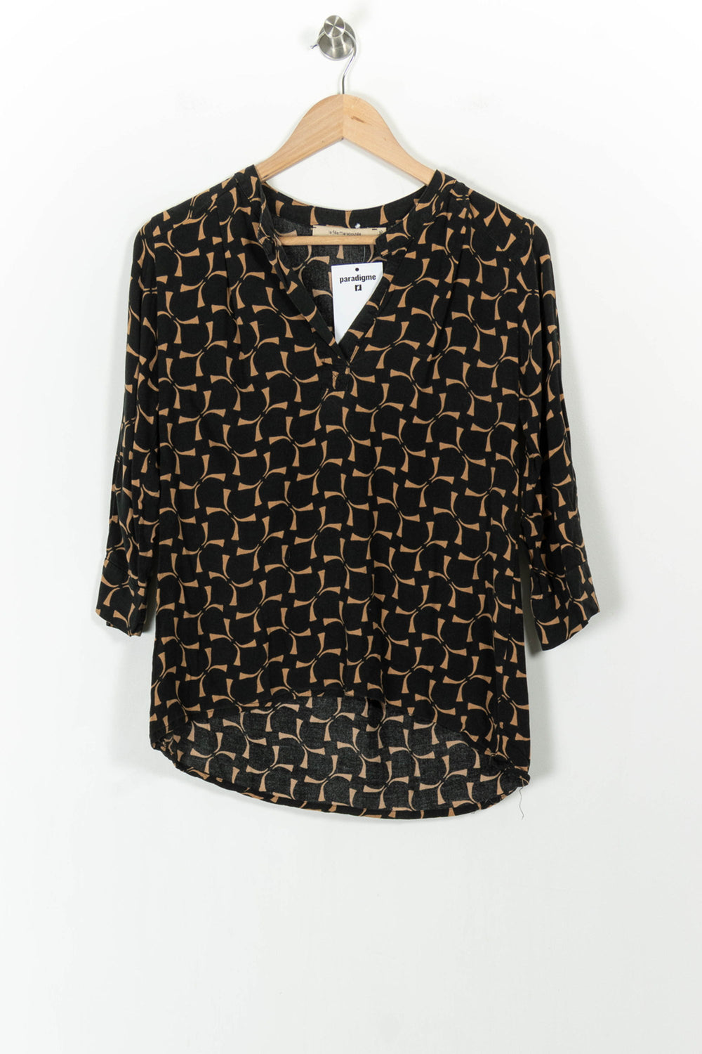 Blouse Noire et Beige - Taille S/36 de la marque La Fée Maraboutée | PARAD104336 - Vendu par Paradigme - Image 2