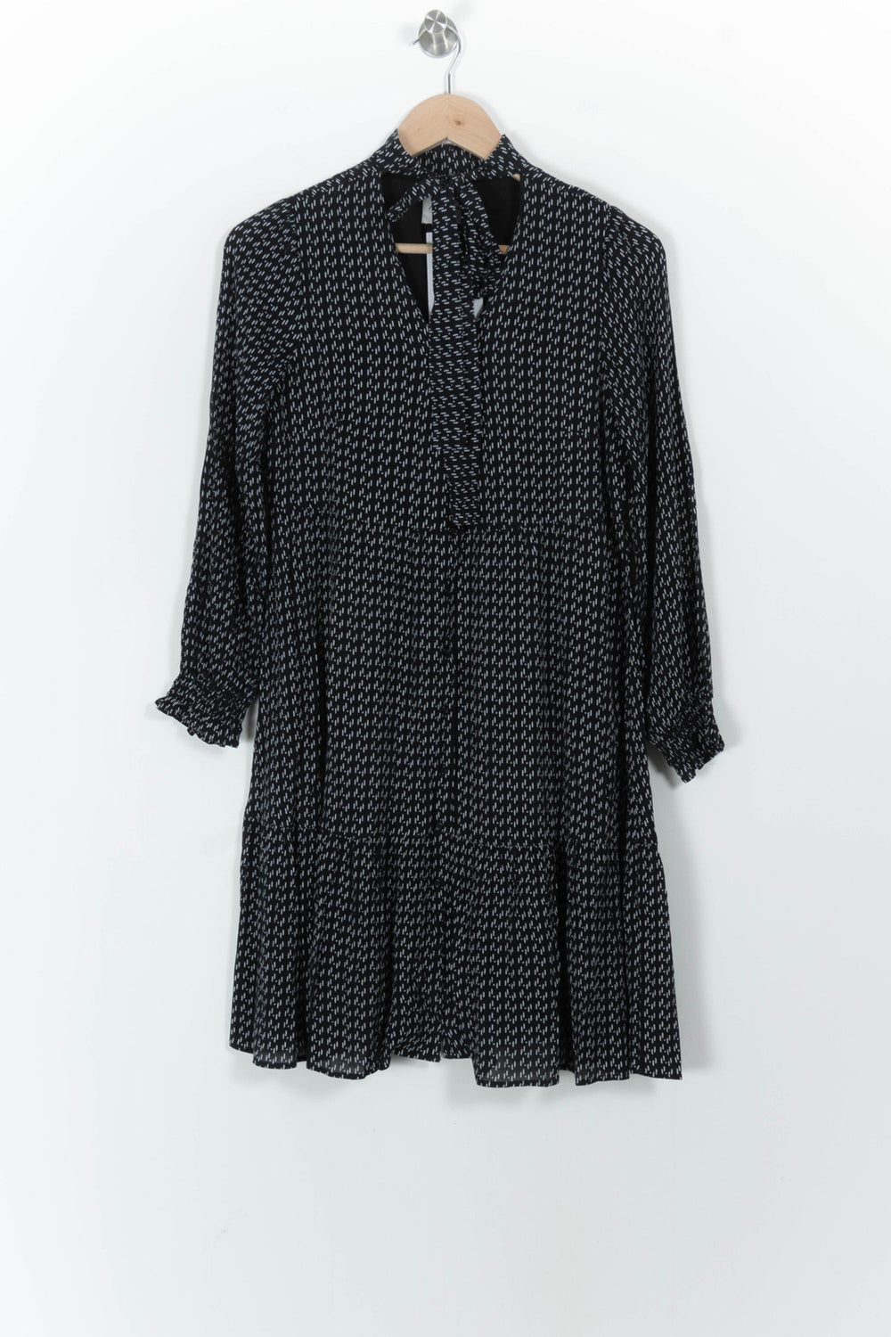 Robe Courte Noire et Blanche - Taille S/36 de la marque Maison 123 | PARAD104339 - Vendu par Paradigme - Image 2