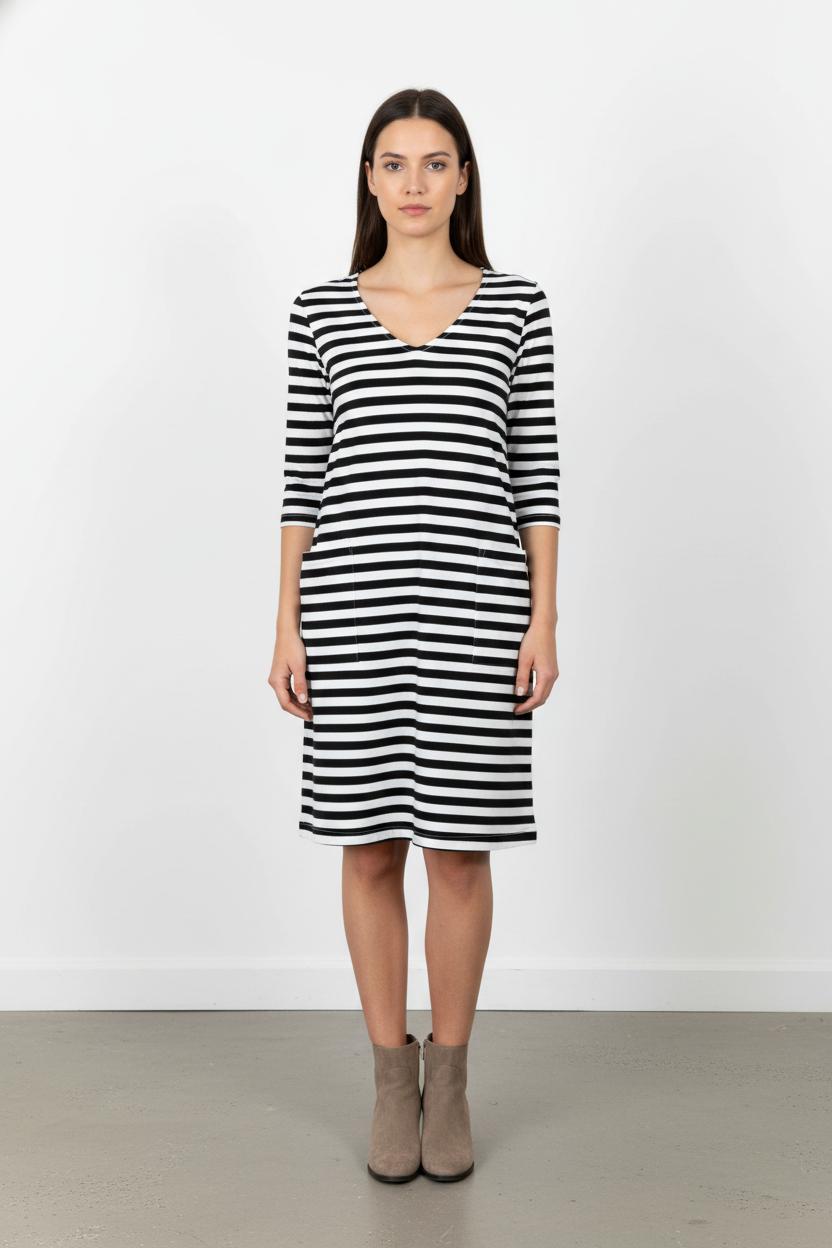 Robe Longue Noire et Blanche - Taille S/36 de la marque Agnès b. | PARAD104682 - Vendu par Paradigme - Image 1