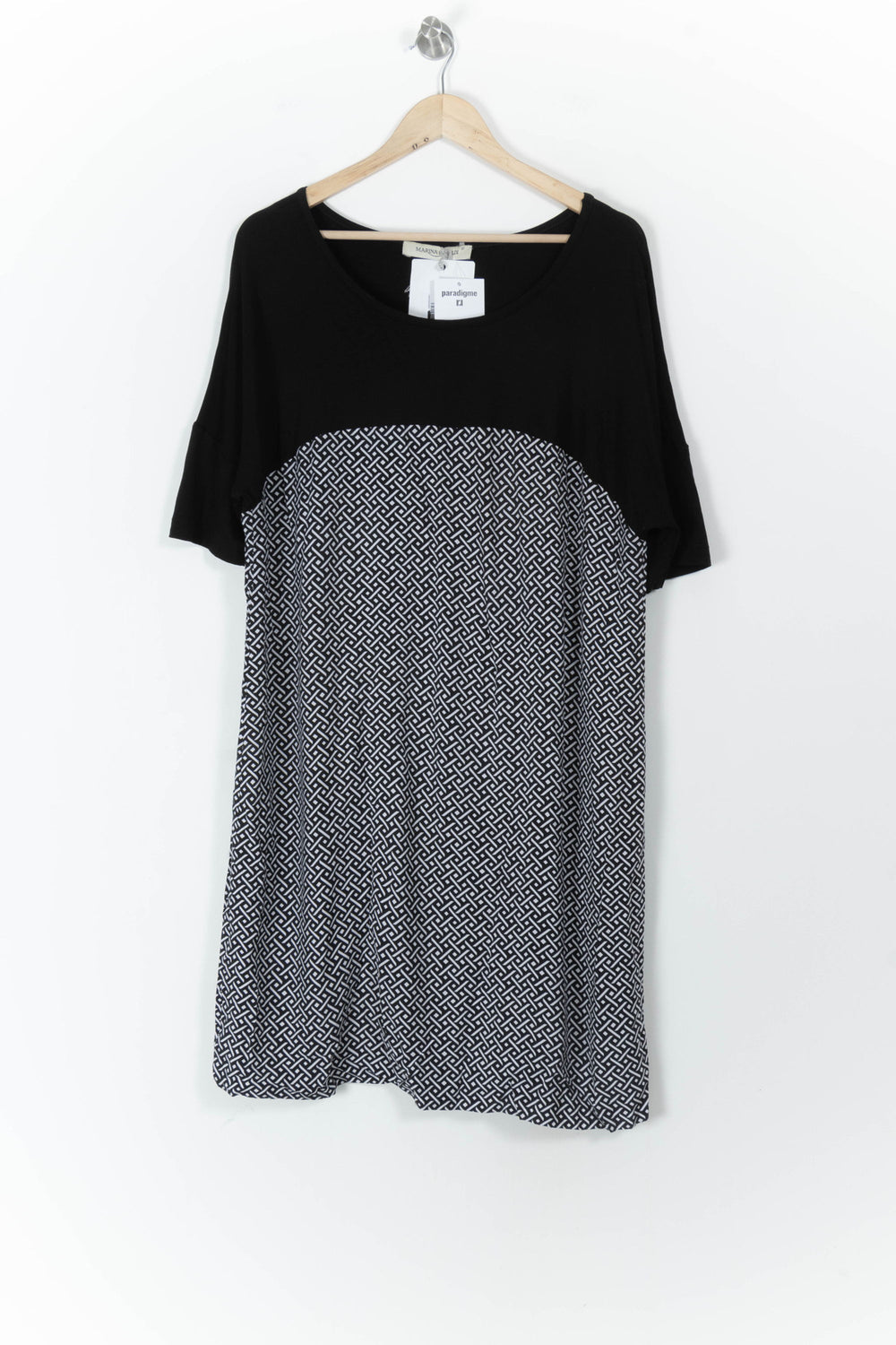 Robe Courte Noire et Grise - Taille XXXL/46 de la marque Marina Rinaldi | PARAD104784 - Vendu par Paradigme - Image 2