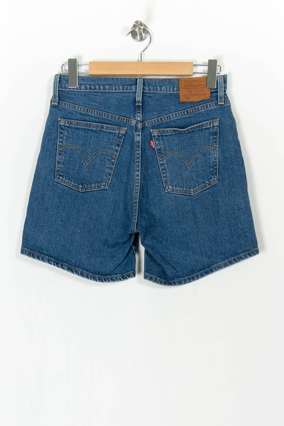Short en Jean Bleu - Taille M/38 de la marque Levi's | PARAD104866 - Vendu par Paradigme - Image 4