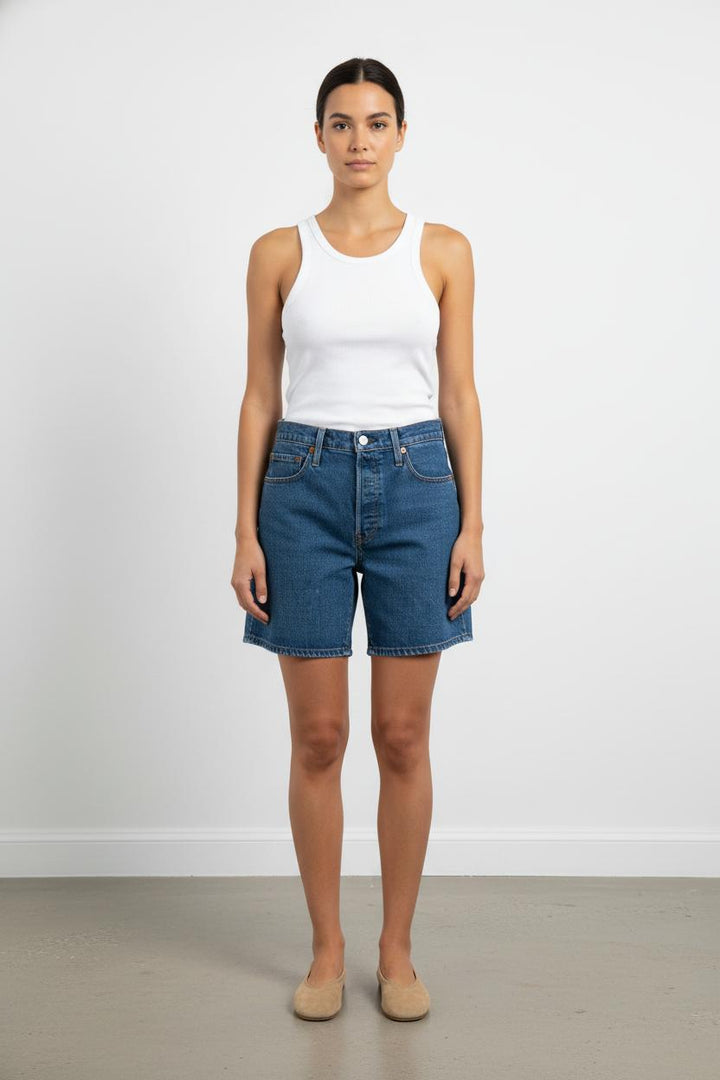 Short en Jean Bleu - Taille M/38 de la marque Levi's | PARAD104866 - Vendu par Paradigme - Image 1