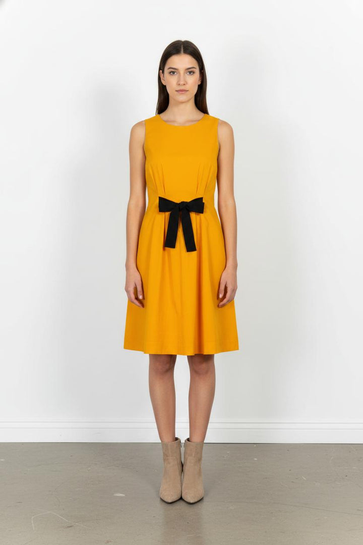Robe Sans Manches Orange et Noir - Taille M/38 de la marque Kookai | PARAD104902 - Vendu par Paradigme - Image 1