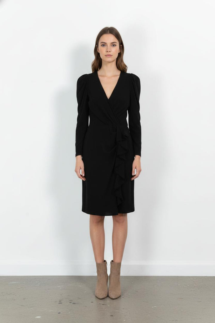 Robe Courte Noire - Taille M/38 de la marque ba&sh | PARAD104963 - Vendu par Paradigme - Image 1