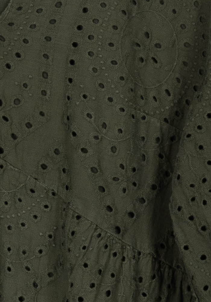 Robe Brodée Verte - Taille XXL/44 de la marque La Fée Maraboutée | PARAD104970 - Vendu par Paradigme - Image 3