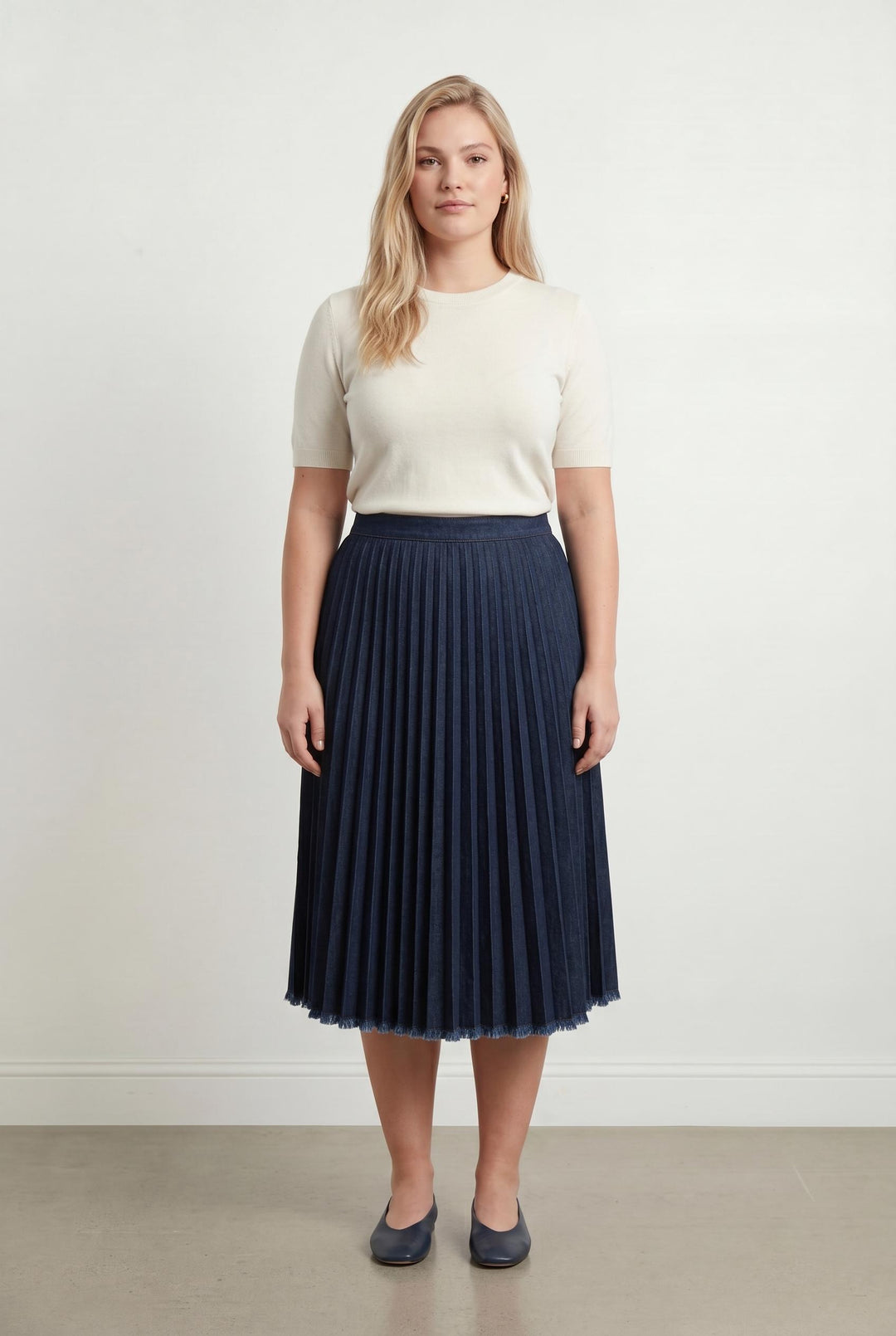 Jupe Plissée Bleue - Taille XXL/44 de la marque La Fée Maraboutée | PARAD104971 - Vendu par Paradigme - Image 1