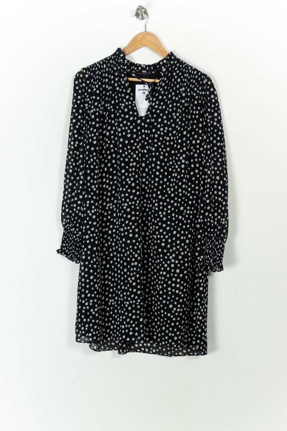 Robe Courte Noire à Pois Blancs - Taille S/36 de la marque IKKS | PARAD105123 - Vendu par Paradigme - Image 2