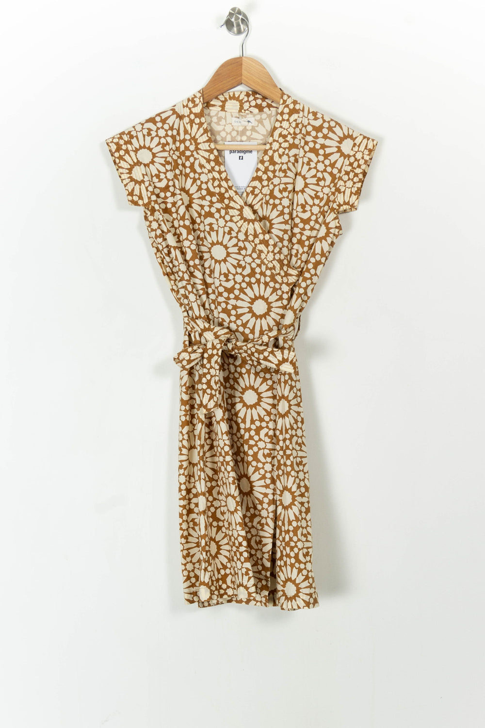Robe portefeuille marron et beige - Taille S/36 de la marque Soeur | PARAD105151 - Vendu par Paradigme - Image 2
