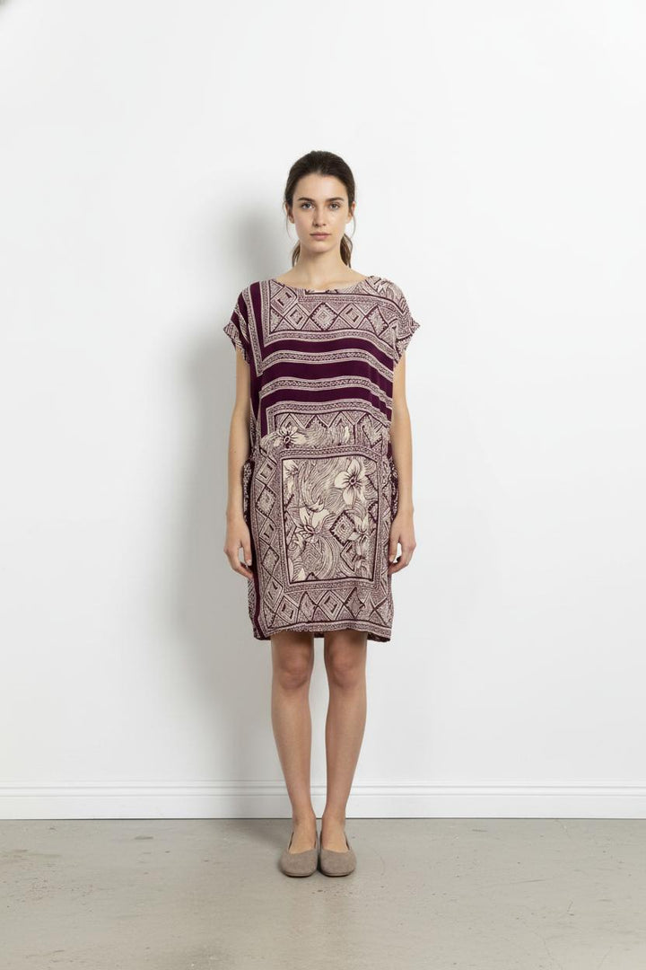 Robe Bordeau et Beige - Taille XL/42 de la marque La Fée Maraboutée | PARAD105265 - Vendu par Paradigme - Image 1