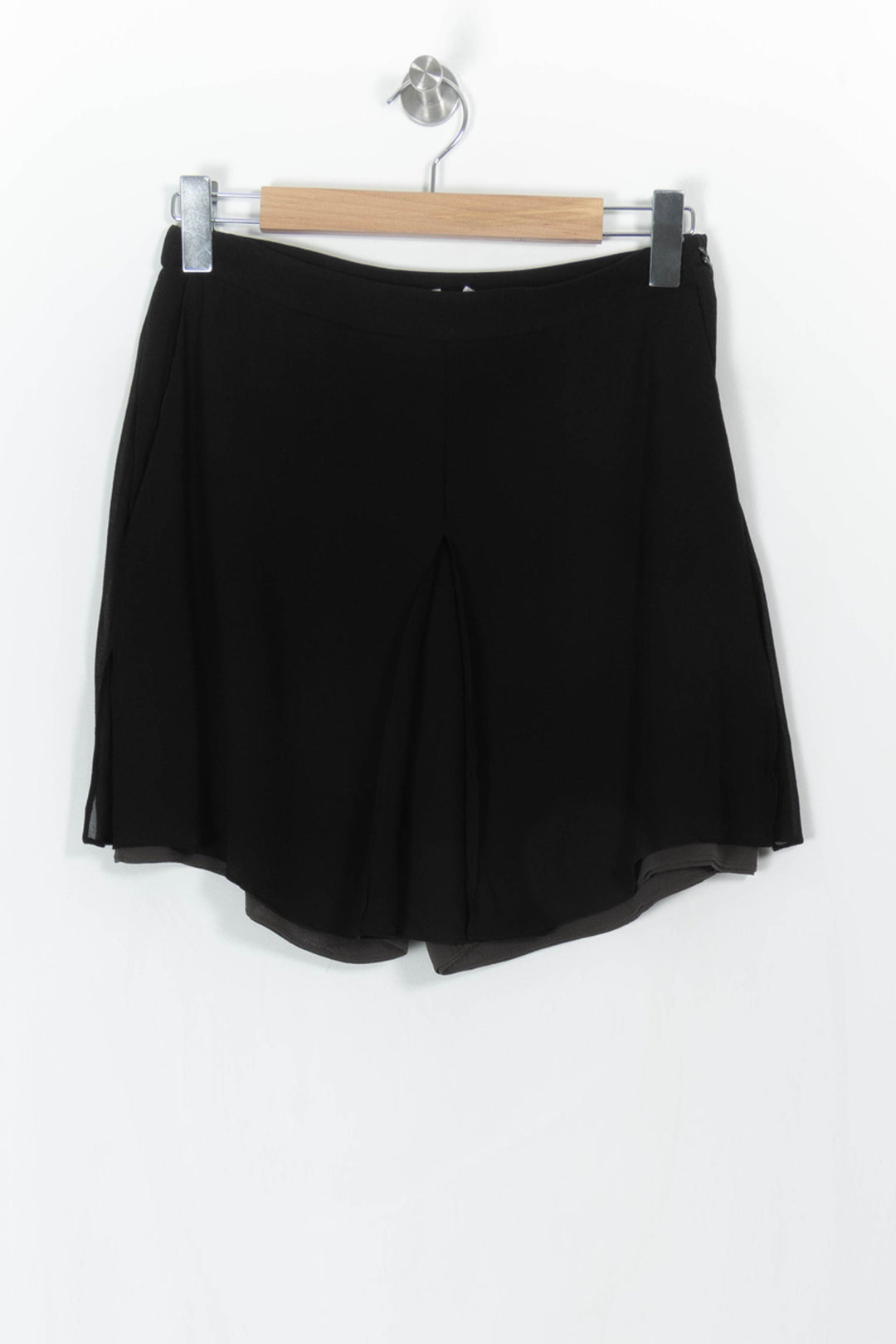 Jupe Short Noire - Taille M/38 de la marque Vanessa Bruno | PARAD105274 - Vendu par Paradigme - Image 2