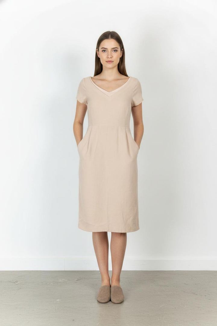 Robe Midi Rose - Taille M/38 de la marque Tara Jarmon | PARAD105358 - Vendu par Paradigme - Image 1