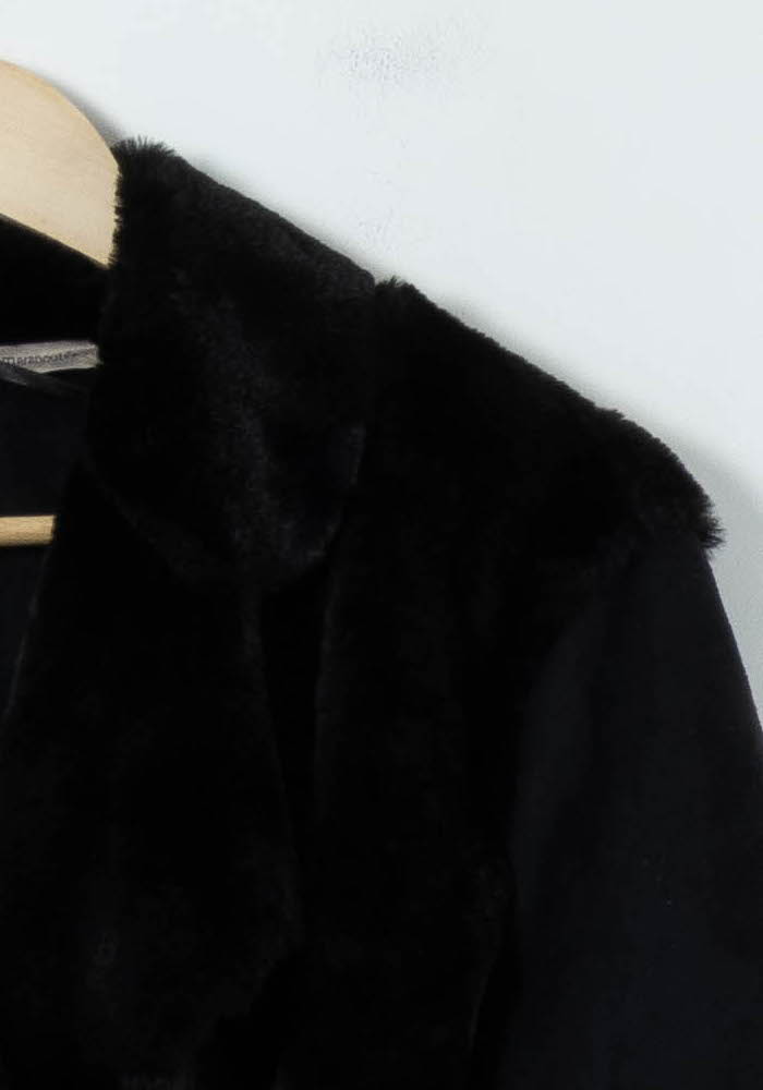 Veste Noire - Taille XS/34 de la marque La Fée Maraboutée | PARAD10547 - Vendu par Paradigme - Image 3