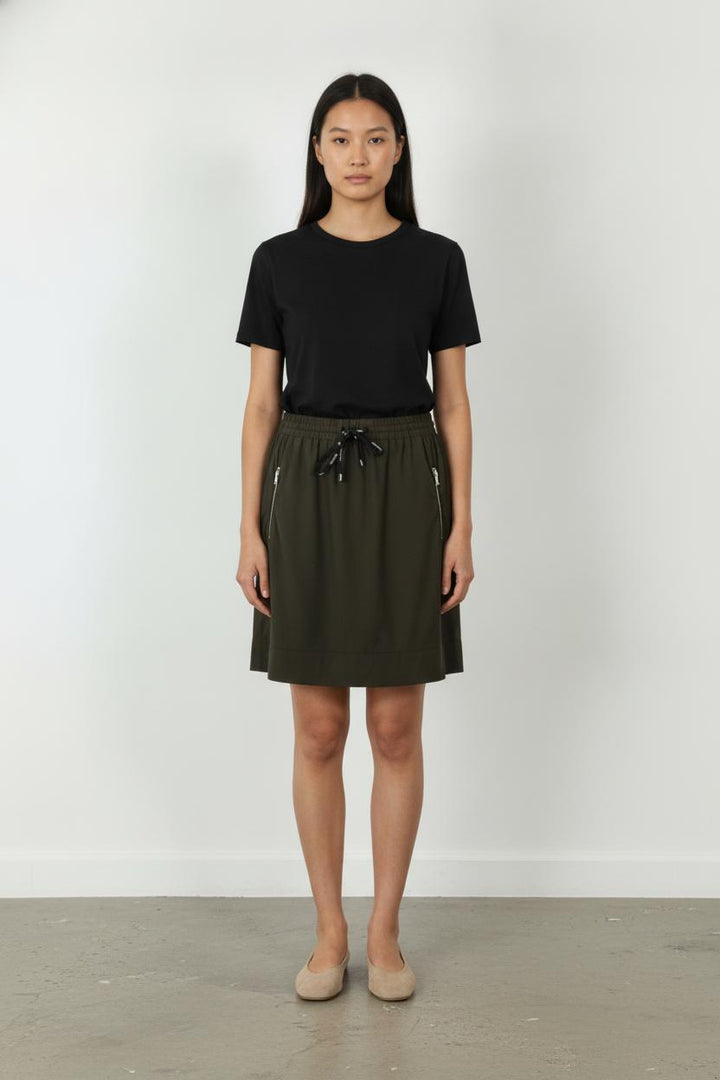 Jupe Courte Verte - Taille L/40 de la marque Indies | PARAD105479 - Vendu par Paradigme - Image 1