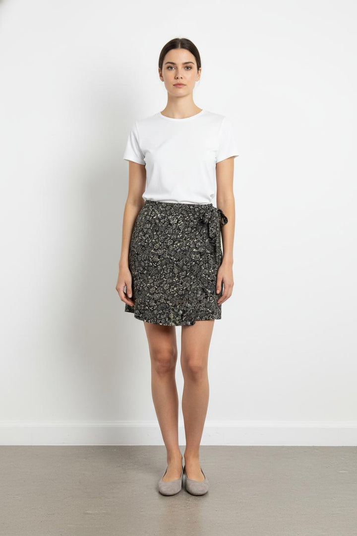 Jupe Courte Noire et Blanche - Taille L/40 de la marque I.Code | PARAD105496 - Vendu par Paradigme - Image 1