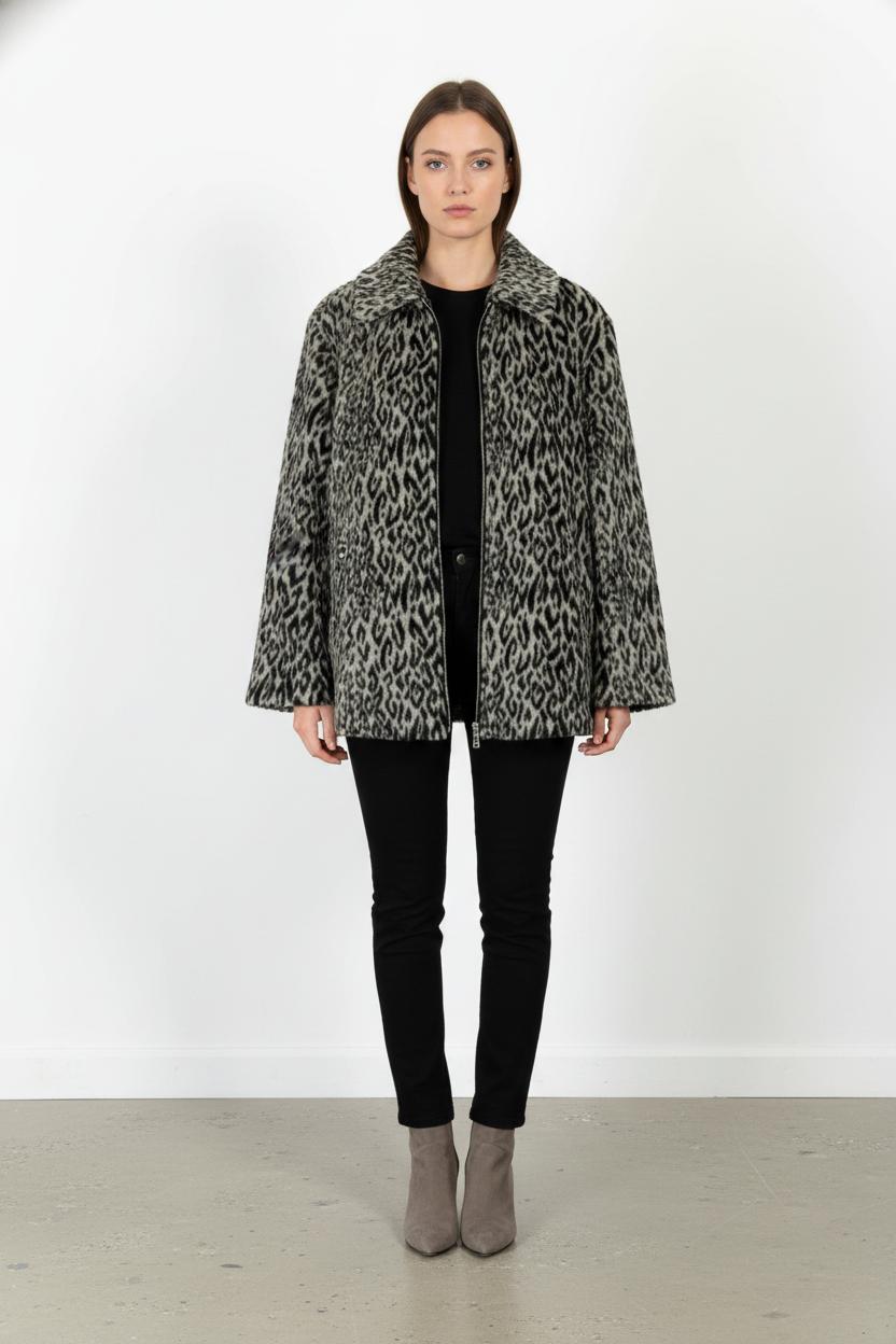 Veste Léopard Noire et Beige - Taille M/38 de la marque Agnès b. | PARAD105671 - Vendu par Paradigme - Image 1