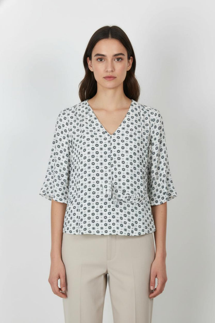 Blouse Blanche et Noire - Taille S/36 de la marque Comptoir des Cotonniers | PARAD105777 - Vendu par Paradigme - Image 1