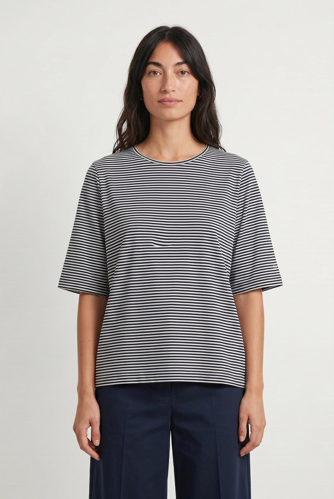 Tee-shirt Rayé Noir et Blanc - Taille M/38 de la marque Marina Rinaldi | PARAD105936 - Vendu par Paradigme - Image 1
