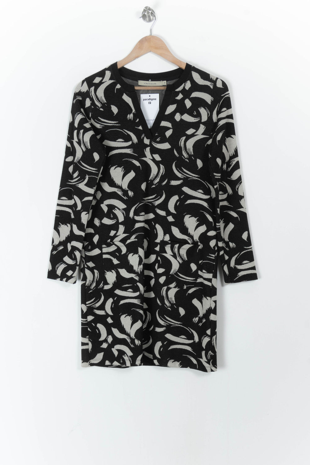 Robe Noire et Blanche - Taille S/36 de la marque La Fée Maraboutée | PARAD106064 - Vendu par Paradigme - Image 2