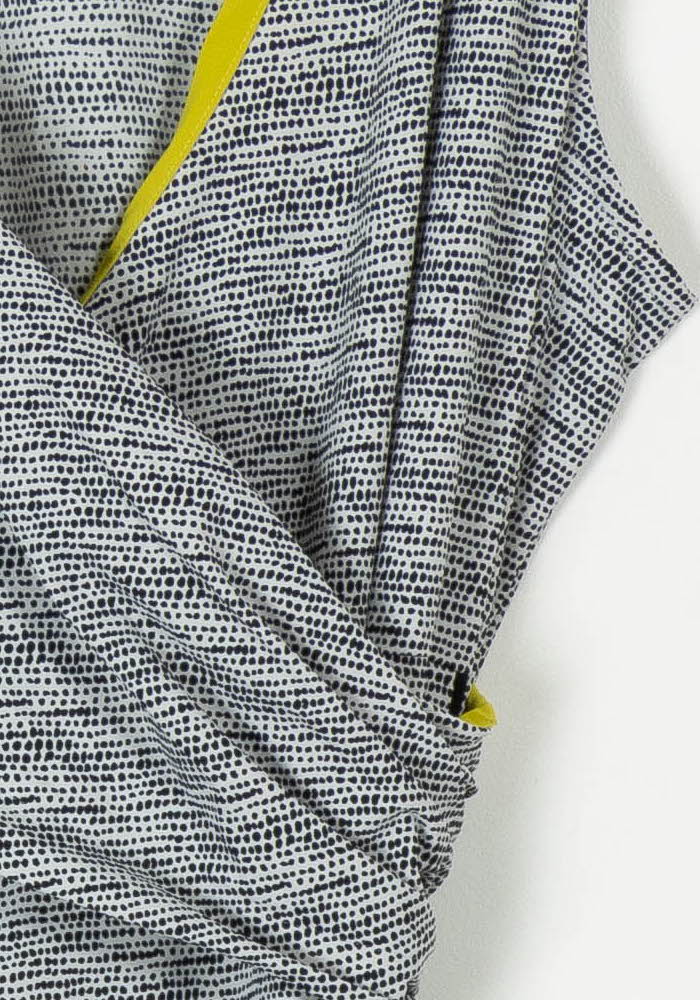 Robe Cache-Cœur Grise et Noire - Taille XXXL/46 de la marque Indies | PARAD106126 - Vendu par Paradigme - Image 3