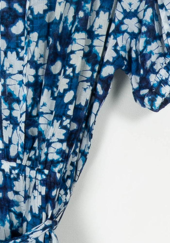 Robe Fleurie Bleue et Blanche - Taille S/36 de la marque Suncoo | PARAD106195 - Vendu par Paradigme - Image 3