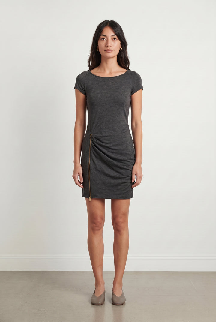 Robe Courte Grise - Taille S/36 de la marque Maje | PARAD106223 - Vendu par Paradigme - Image 1