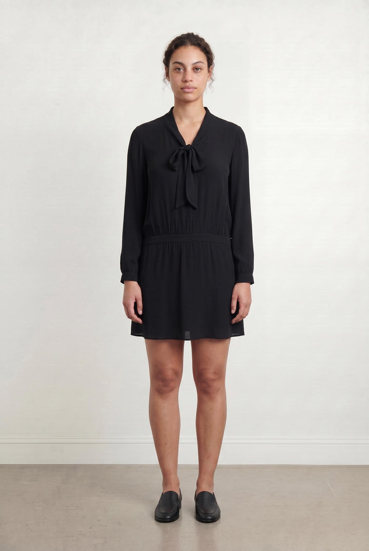Robe Courte Noire - Taille L/40 de la marque Joseph | PARAD106243 - Vendu par Paradigme - Image 1