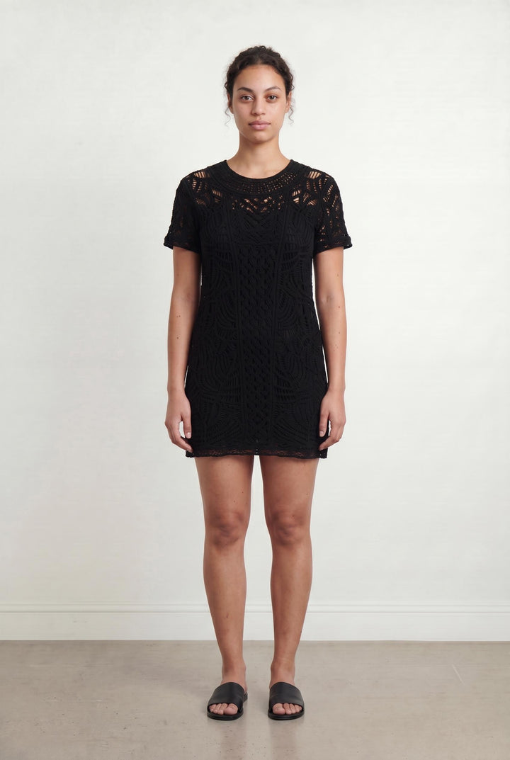 Robe en Dentelle Noire - Taille L/40 de la marque La Fée Maraboutée | PARAD106479 - Vendu par Paradigme - Image 1