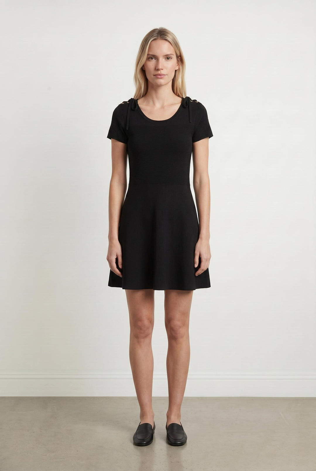 Robe Patineuse Noire - Taille M/38 de la marque Caroll | PARAD106649 - Vendu par Paradigme - Image 1