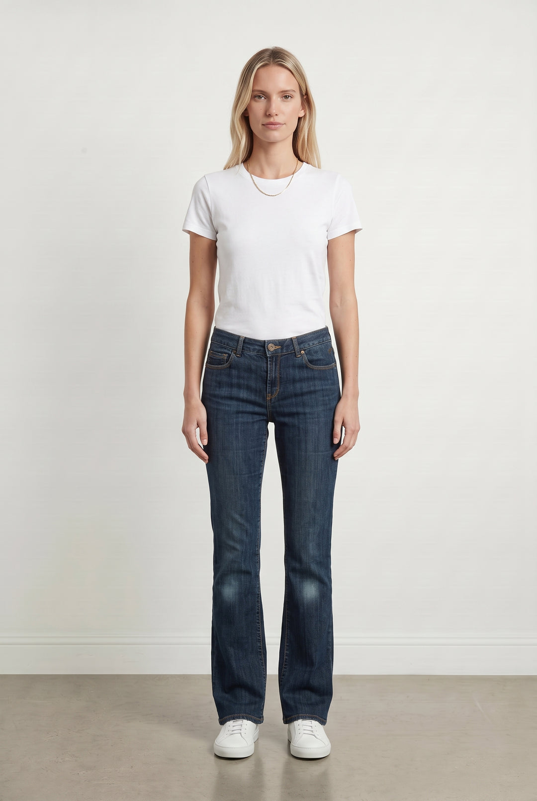 Jean Bleu - Taille M/38 de la marque Joseph | PARAD106675 - Vendu par Paradigme - Image 1