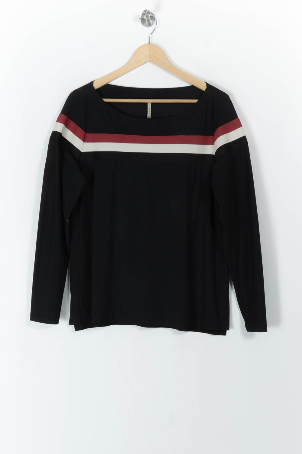 Tee-shirt à Manches Longues Noir et Rouge - Taille XXXL/46 de la marque Indies | PARAD106825 - Vendu par Paradigme - Image 2
