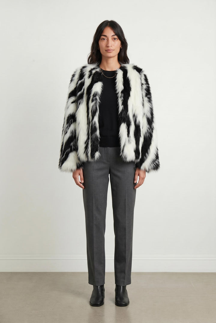 Manteau Fourrure Noir et Blanc - Taille M/38 de la marque The Kooples | PARAD106923 - Vendu par Paradigme - Image 1