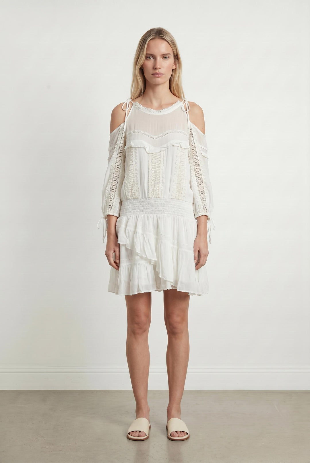 Robe Courte Blanche - Taille S/36 de la marque IRO | PARAD106928 - Vendu par Paradigme - Image 1