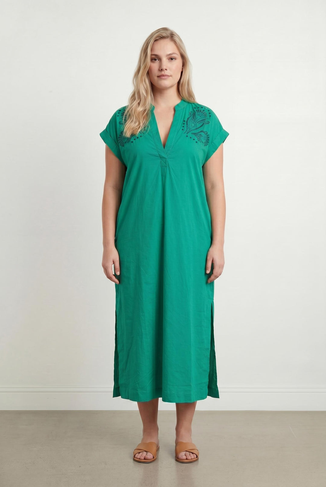 Robe Verte - Taille XL/42 de la marque La Fée Maraboutée | PARAD106996 - Vendu par Paradigme - Image 1