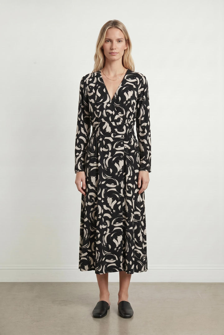 Robe Noire et Blanche - Taille S/36 de la marque La Fée Maraboutée | PARAD107230 - Vendu par Paradigme - Image 1