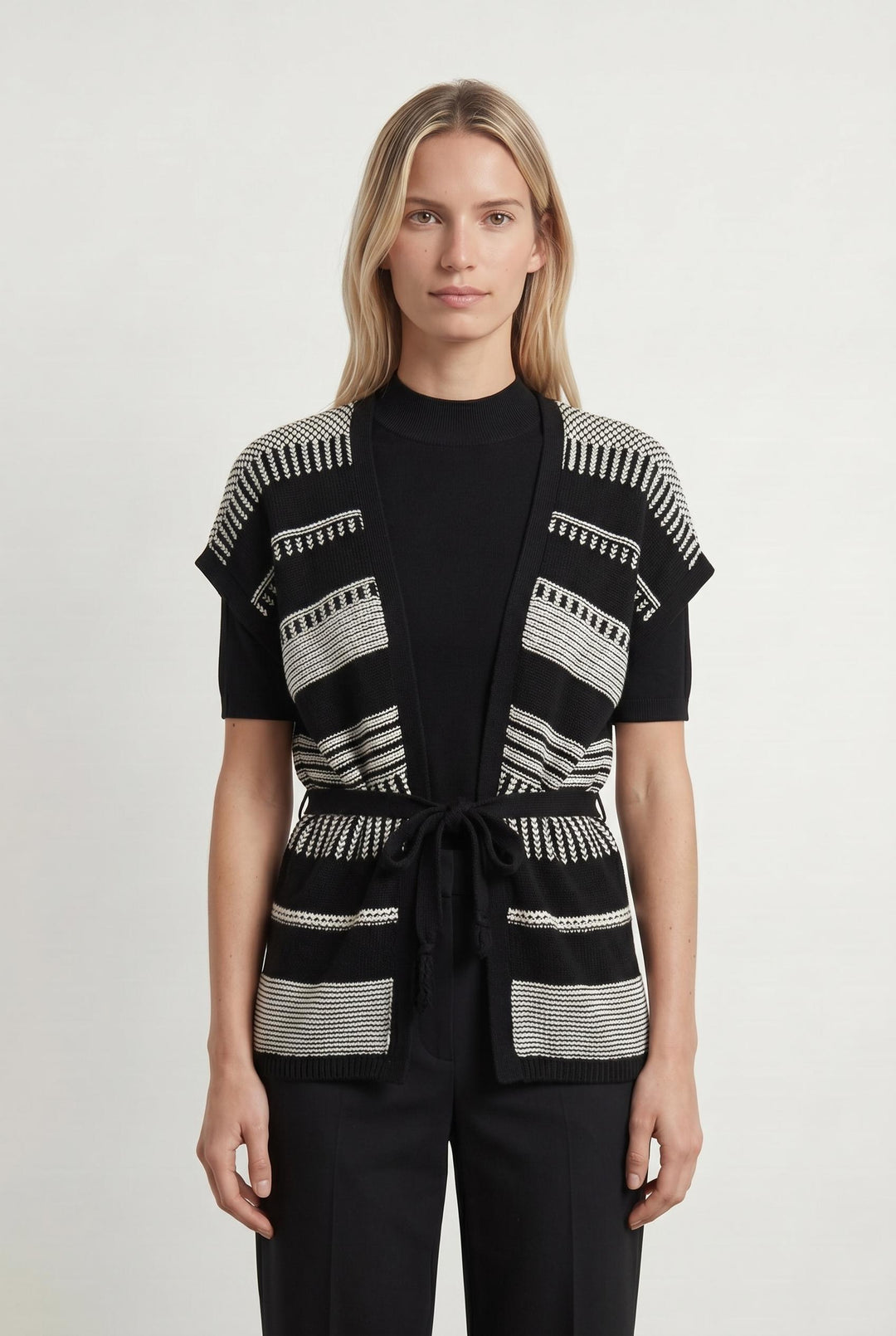 Gilet Noir et Blanc - Taille M/38 de la marque IKKS | PARAD107269 - Vendu par Paradigme - Image 1