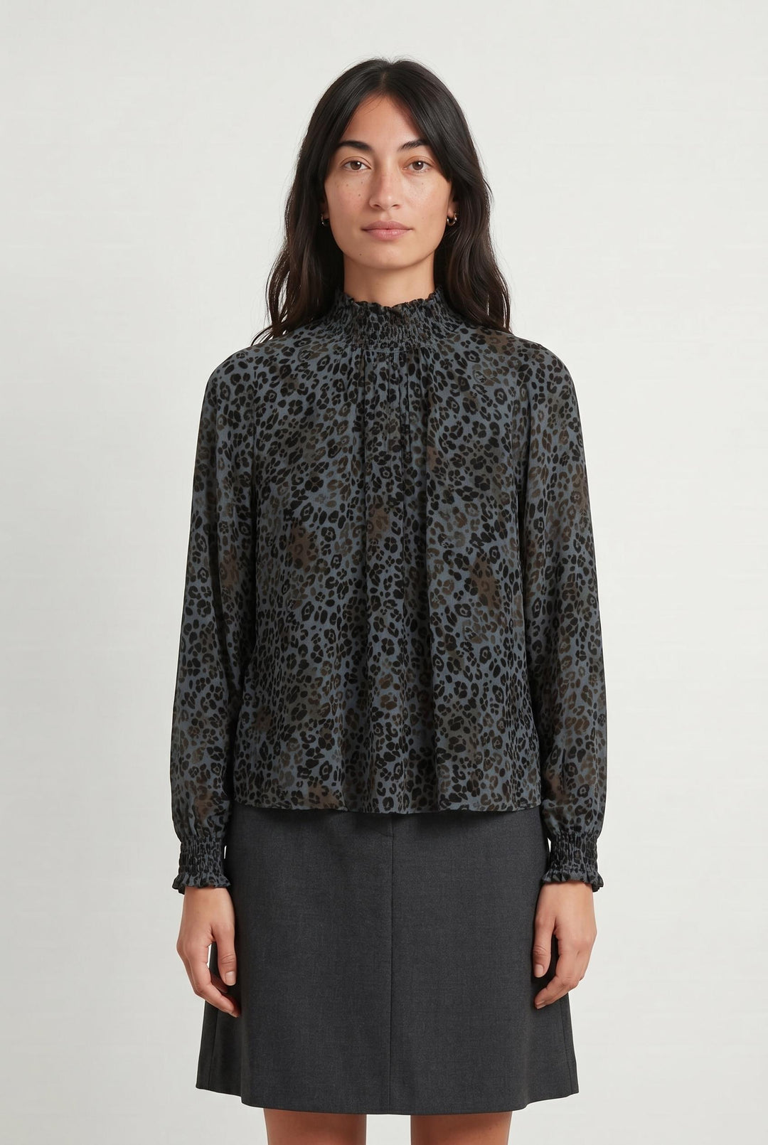 Blouse Léopard Noire et Grise - Taille M/38 de la marque IKKS | PARAD107275 - Vendu par Paradigme - Image 1