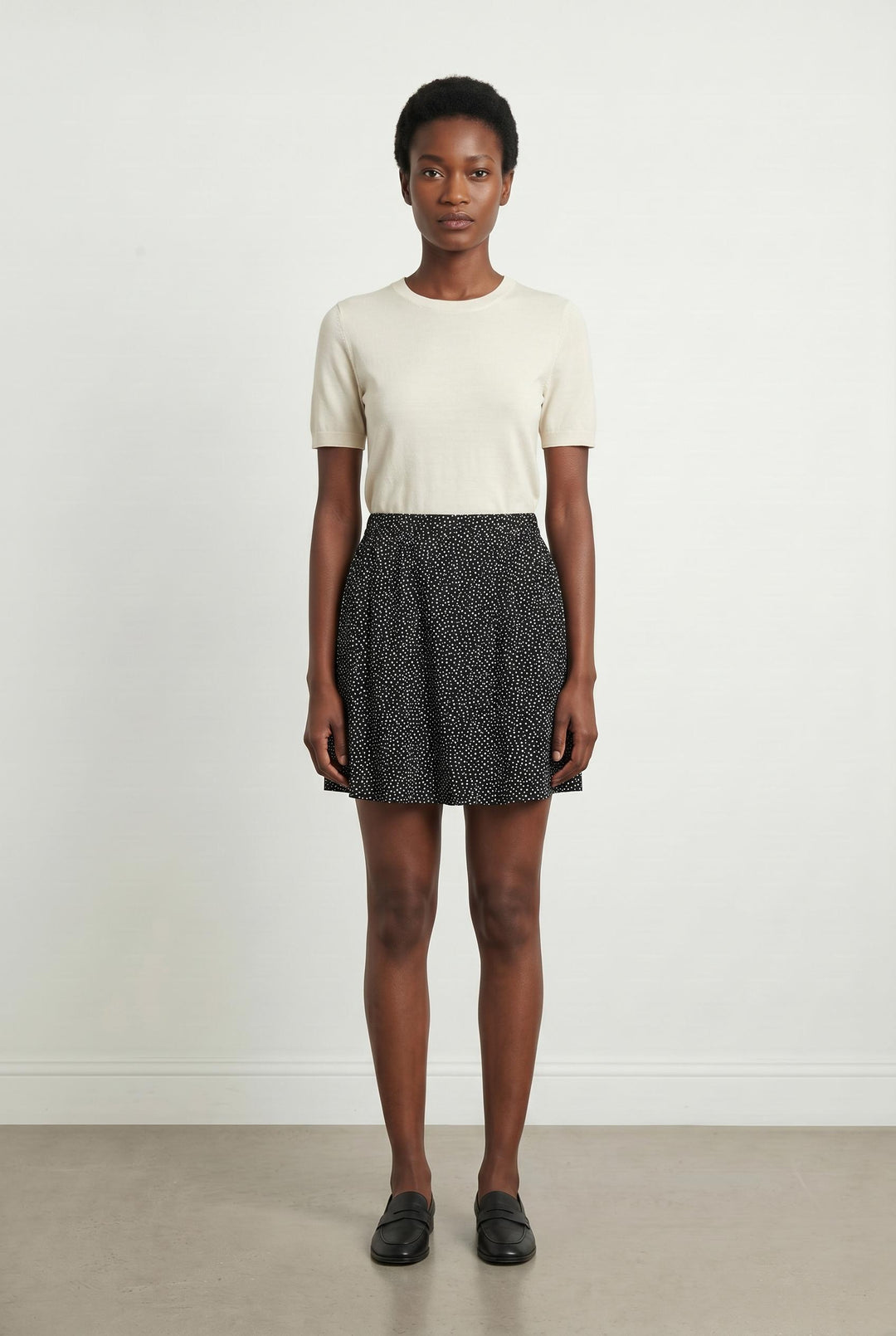 Jupe Plissée Noire et Blanche - Taille M/38 de la marque Comptoir des Cotonniers | PARAD107348 - Vendu par Paradigme - Image 1