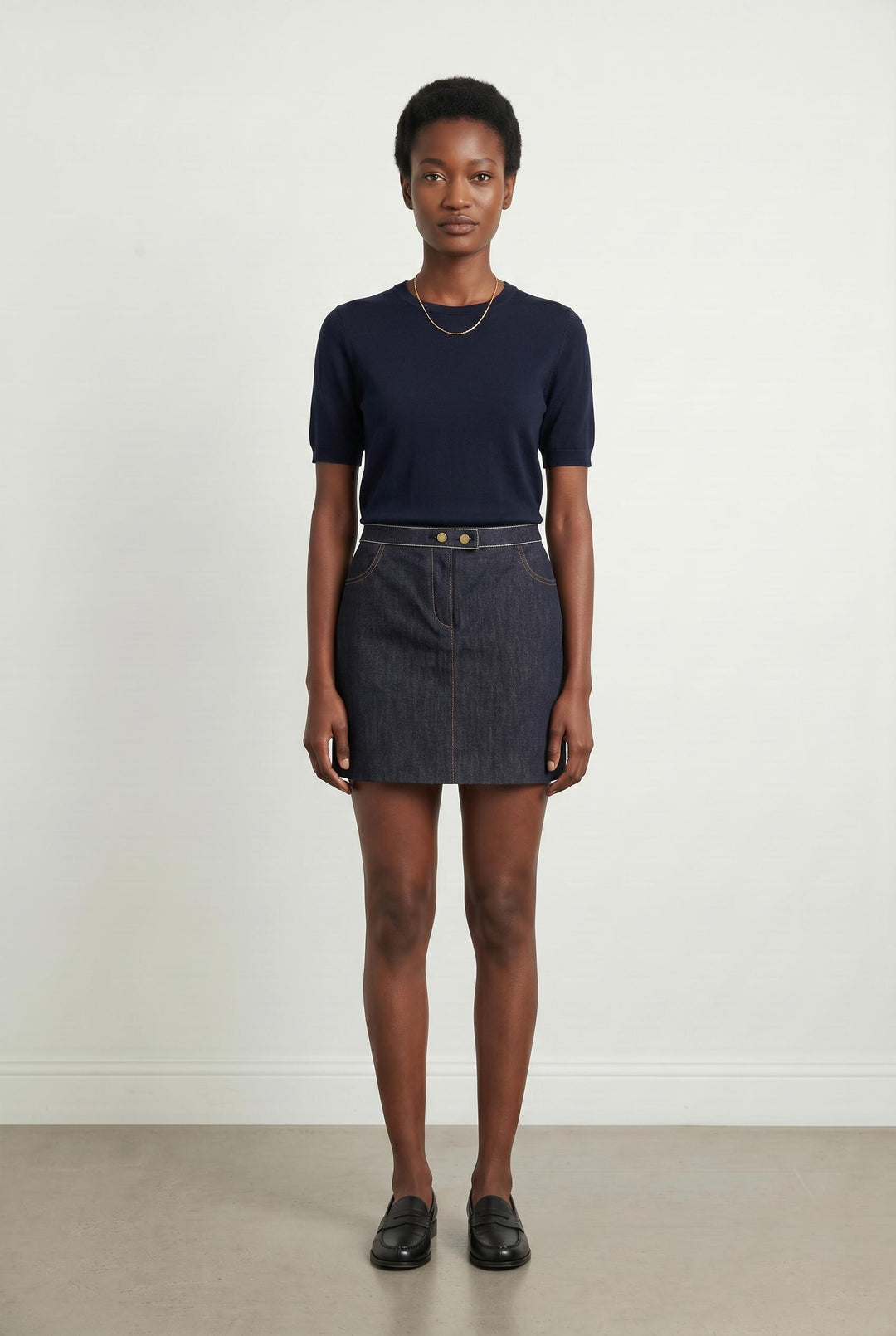 Jupe Droite Bleue - Taille M/38 de la marque Paule Ka | PARAD107436 - Vendu par Paradigme - Image 1