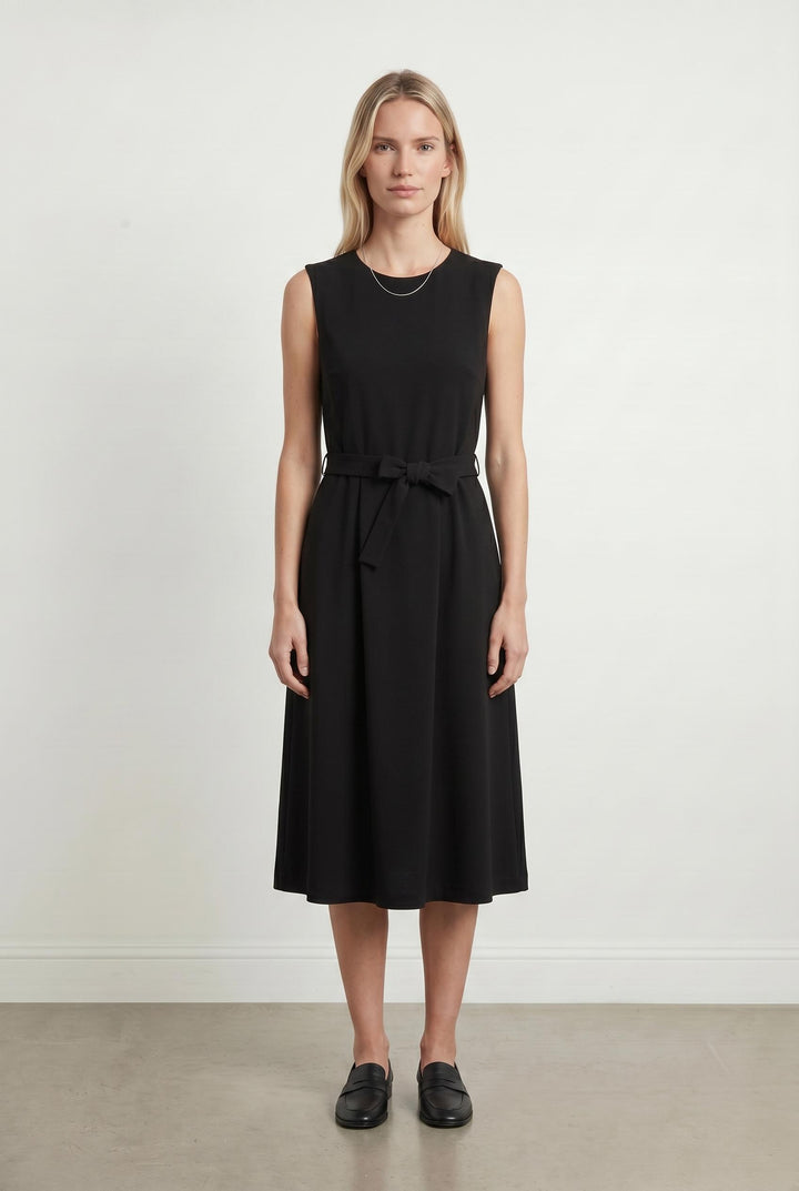 Robe Sans Manches Noire - Taille M/38 de la marque Agnès b. | PARAD107446 - Vendu par Paradigme - Image 1