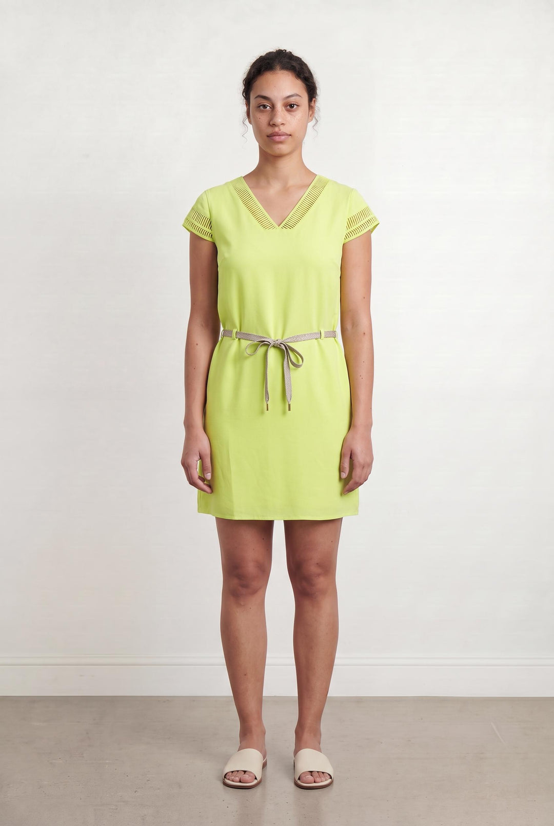Robe Courte Verte - Taille XL/42 de la marque One Step | PARAD107567 - Vendu par Paradigme - Image 1