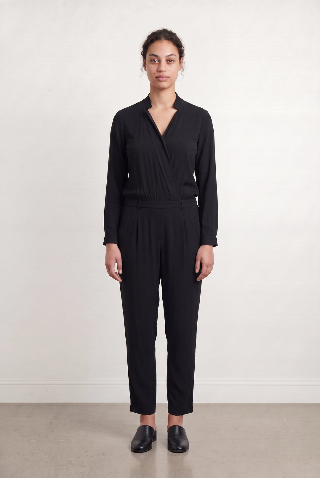 Combinaison Noire - Taille L/40 de la marque Indies | PARAD107600 - Vendu par Paradigme - Image 1