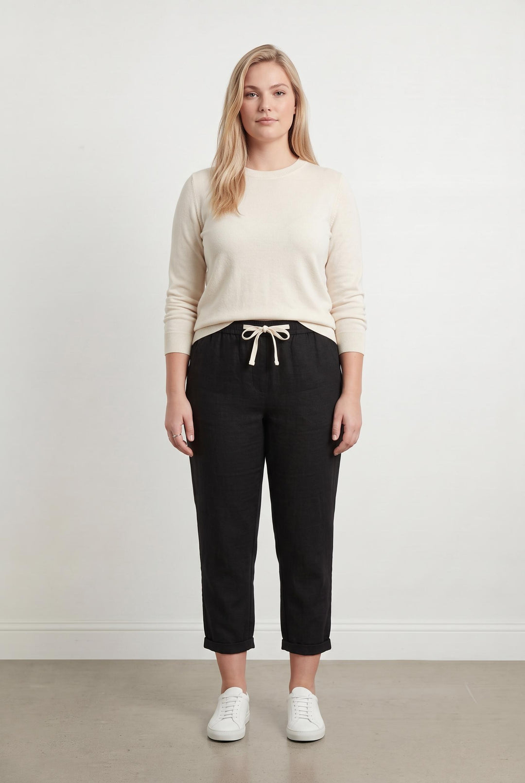 Pantalon Chino Noir - Taille XL/42 de la marque Maison 123 | PARAD107634 - Vendu par Paradigme - Image 1