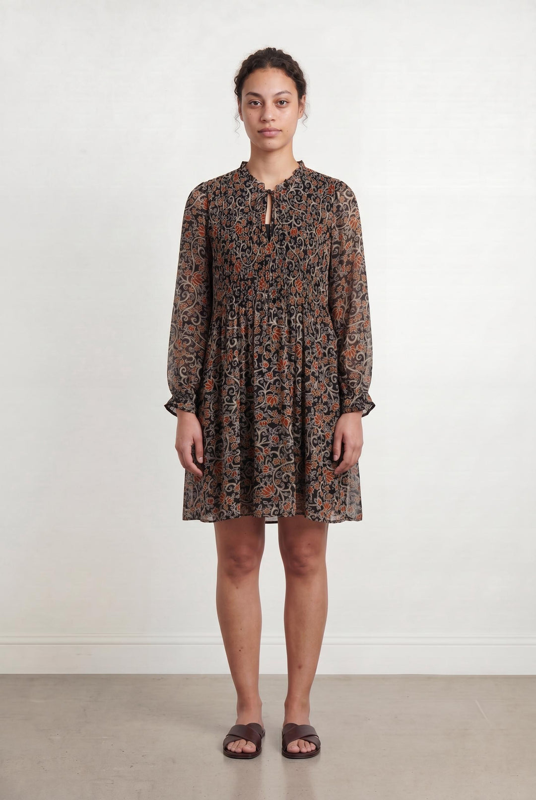 Robe Fleurie Multicolore - Taille L/40 de la marque La Fée Maraboutée | PARAD107635 - Vendu par Paradigme - Image 1