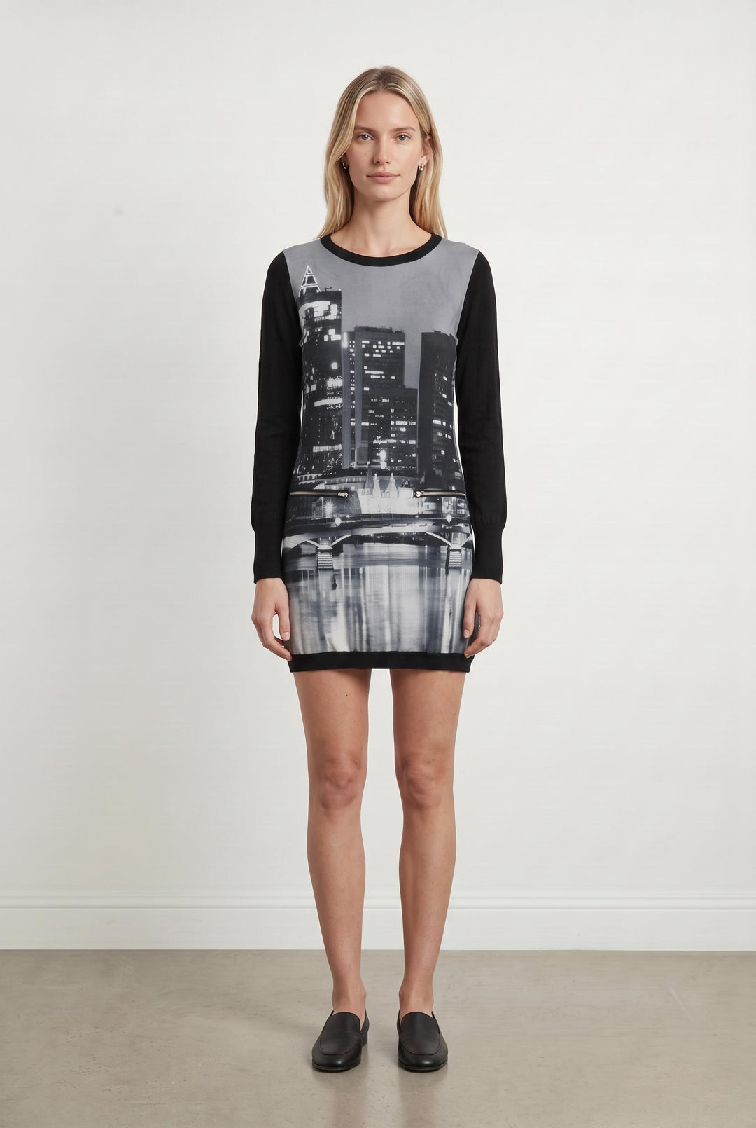 Robe Courte Noire et Grise - Taille S/36 de la marque Derhy | PARAD107832 - Vendu par Paradigme - Image 1