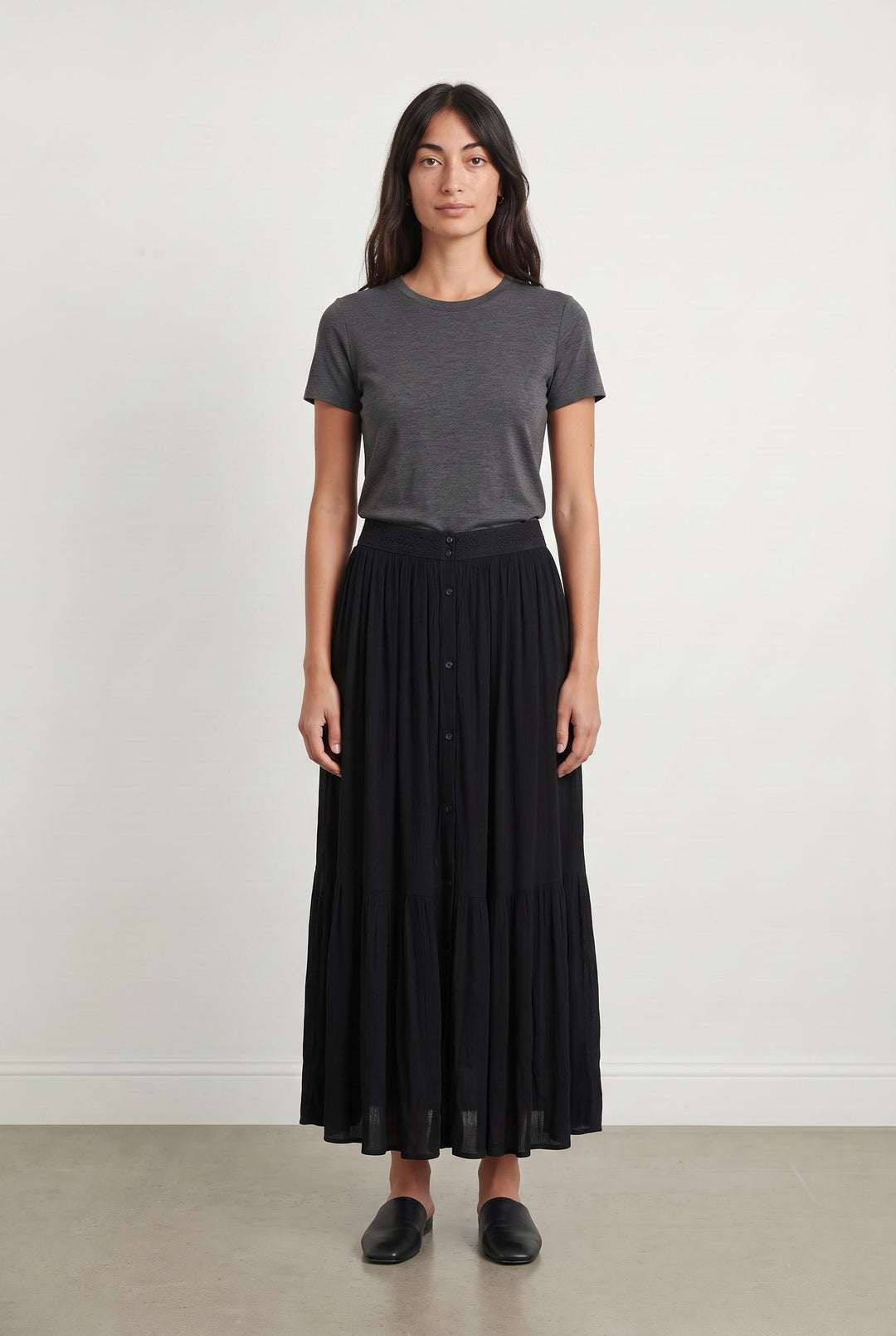 Jupe Longue Noire - Taille M/38 de la marque One Step | PARAD107852 - Vendu par Paradigme - Image 1
