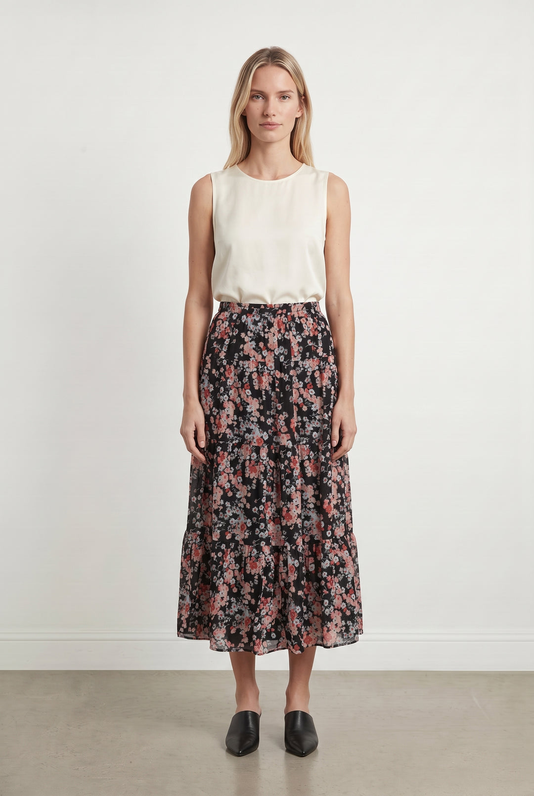 Jupe Longue Noire et Fleurie - Taille S/36 de la marque Gerard Darel | PARAD107868 - Vendu par Paradigme - Image 1