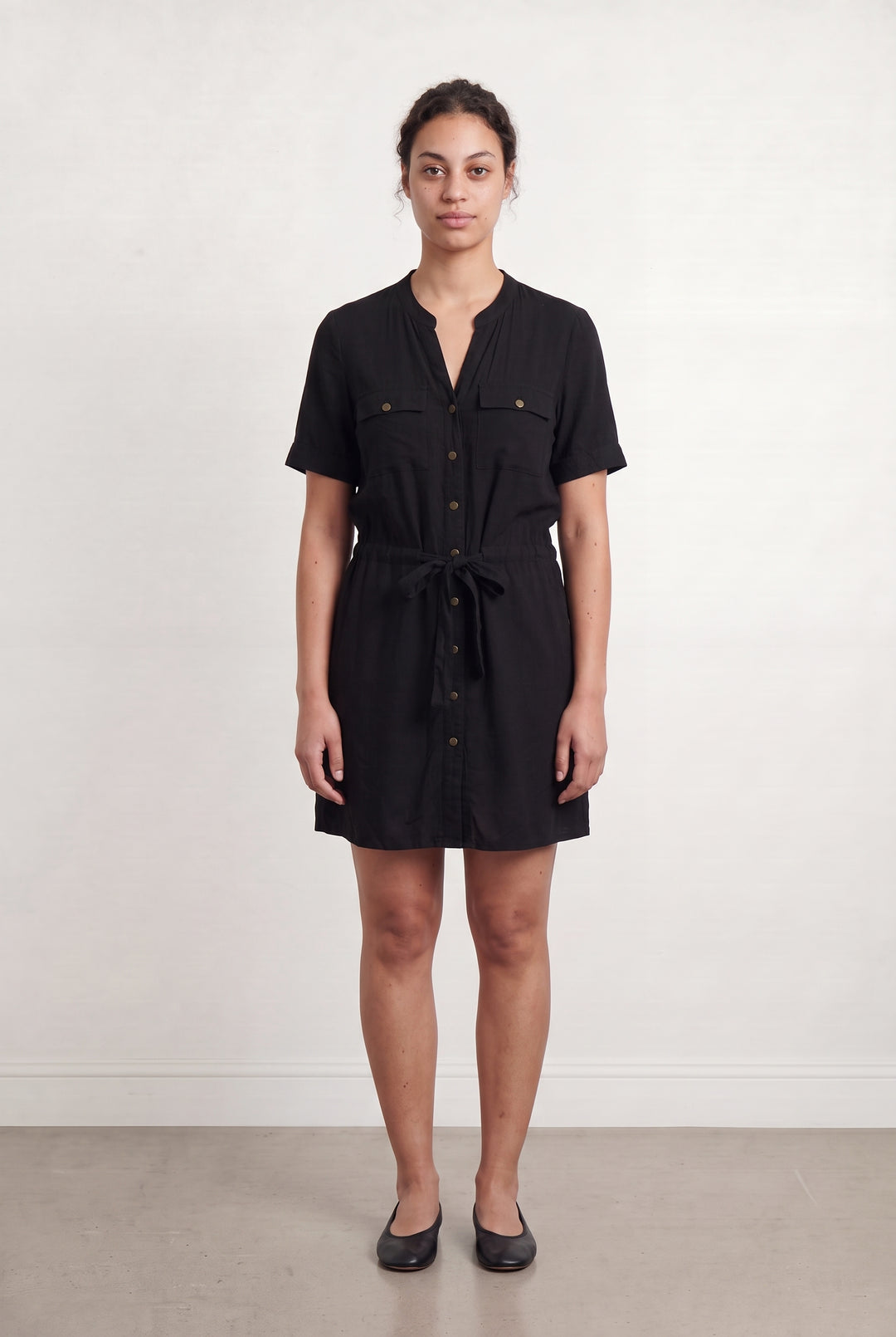 Robe Chemise Noire - Taille L/40 de la marque La Fée Maraboutée | PARAD107913 - Vendu par Paradigme - Image 1