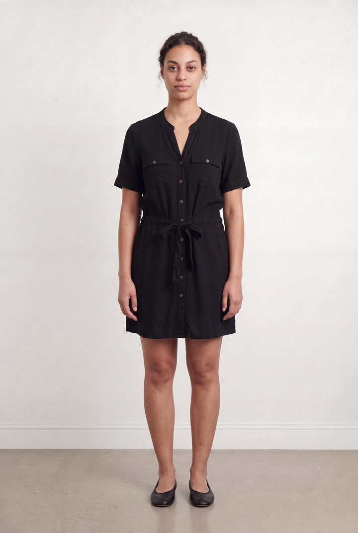 Robe Chemise Noire - Taille L/40 de la marque La Fée Maraboutée | PARAD107913 - Vendu par Paradigme - Image 1